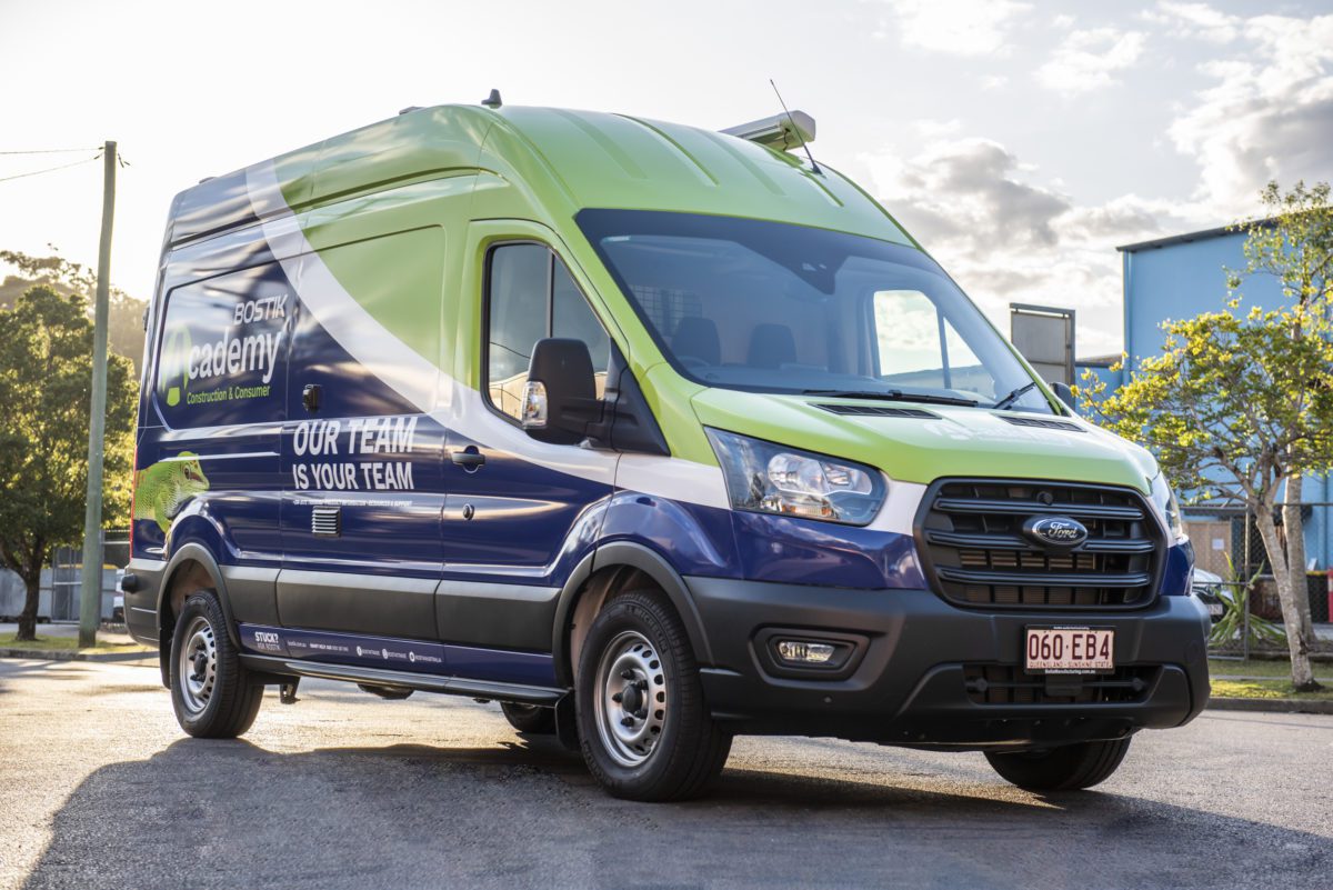 Bostik training van external